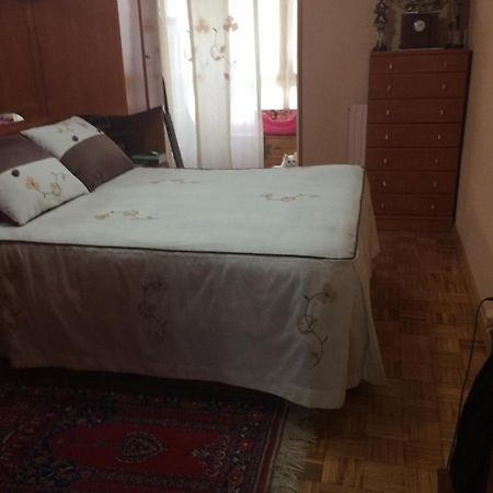 Alojamiento Nedymar Apartamento Oviedo Exterior foto
