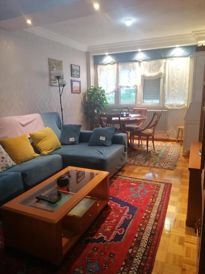Alojamiento Nedymar Apartamento Oviedo Exterior foto