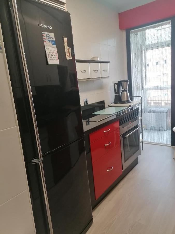 Alojamiento Nedymar Apartamento Oviedo Exterior foto